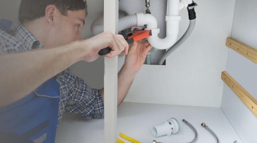 Professional sink repair in Hoyt, KS